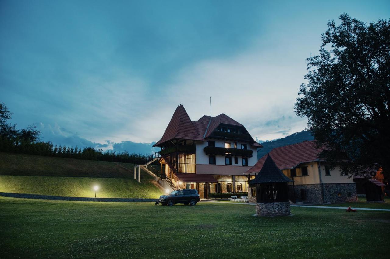 Villa Gherman Sălciua de Jos Екстериор снимка